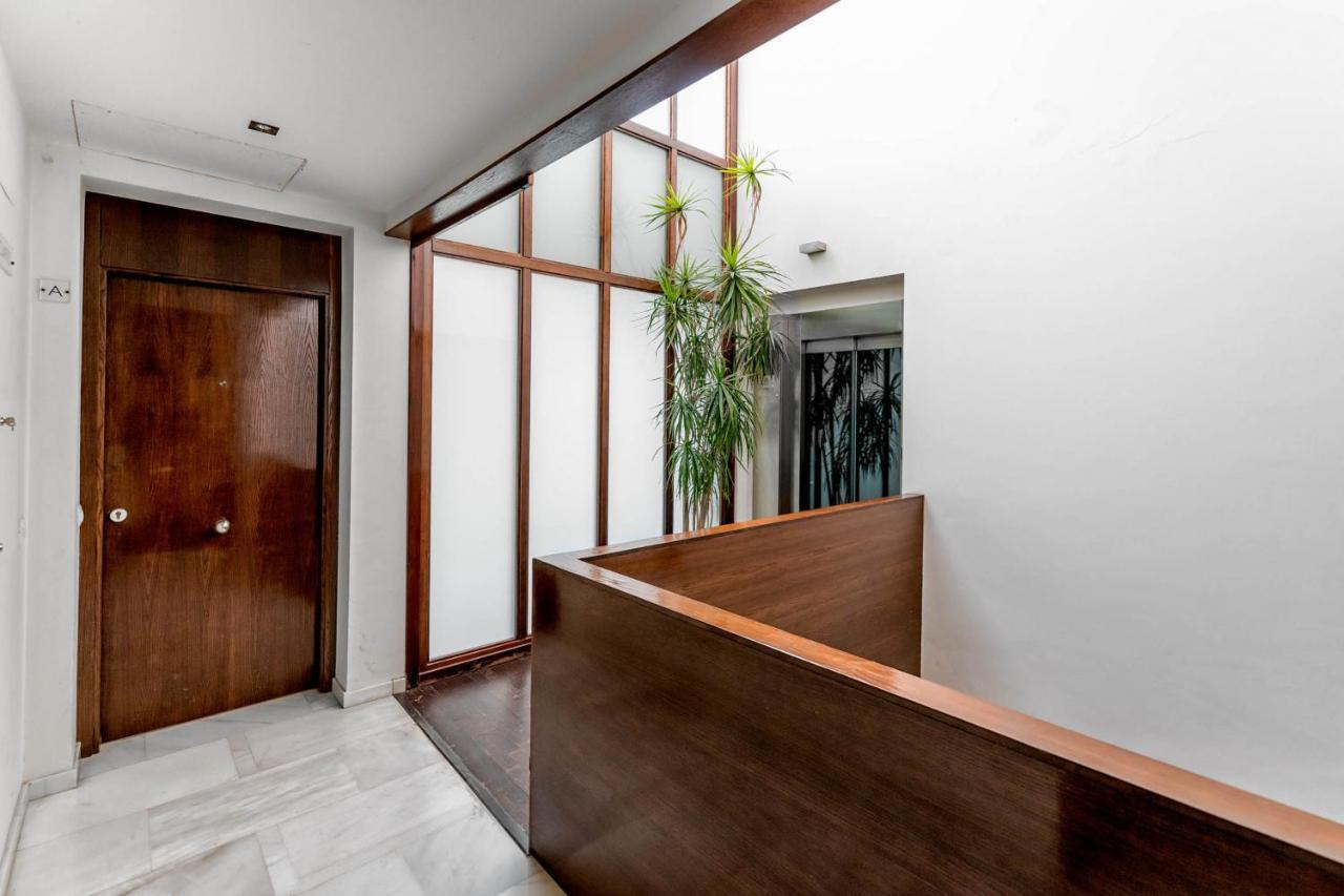 Larios Suites In Malaga By Solaga Holiday Homes Exteriér fotografie